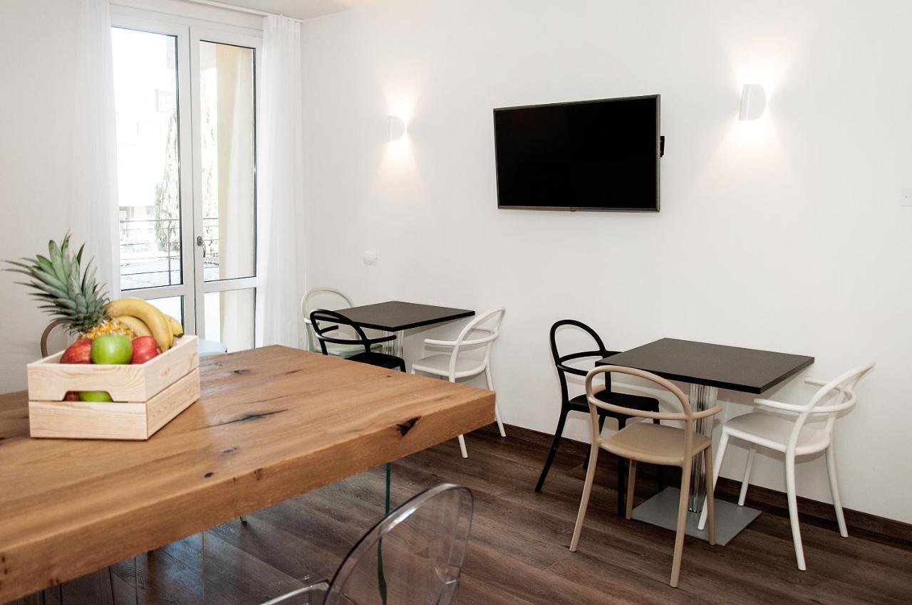 Homy Bnb Empoli Exterior photo